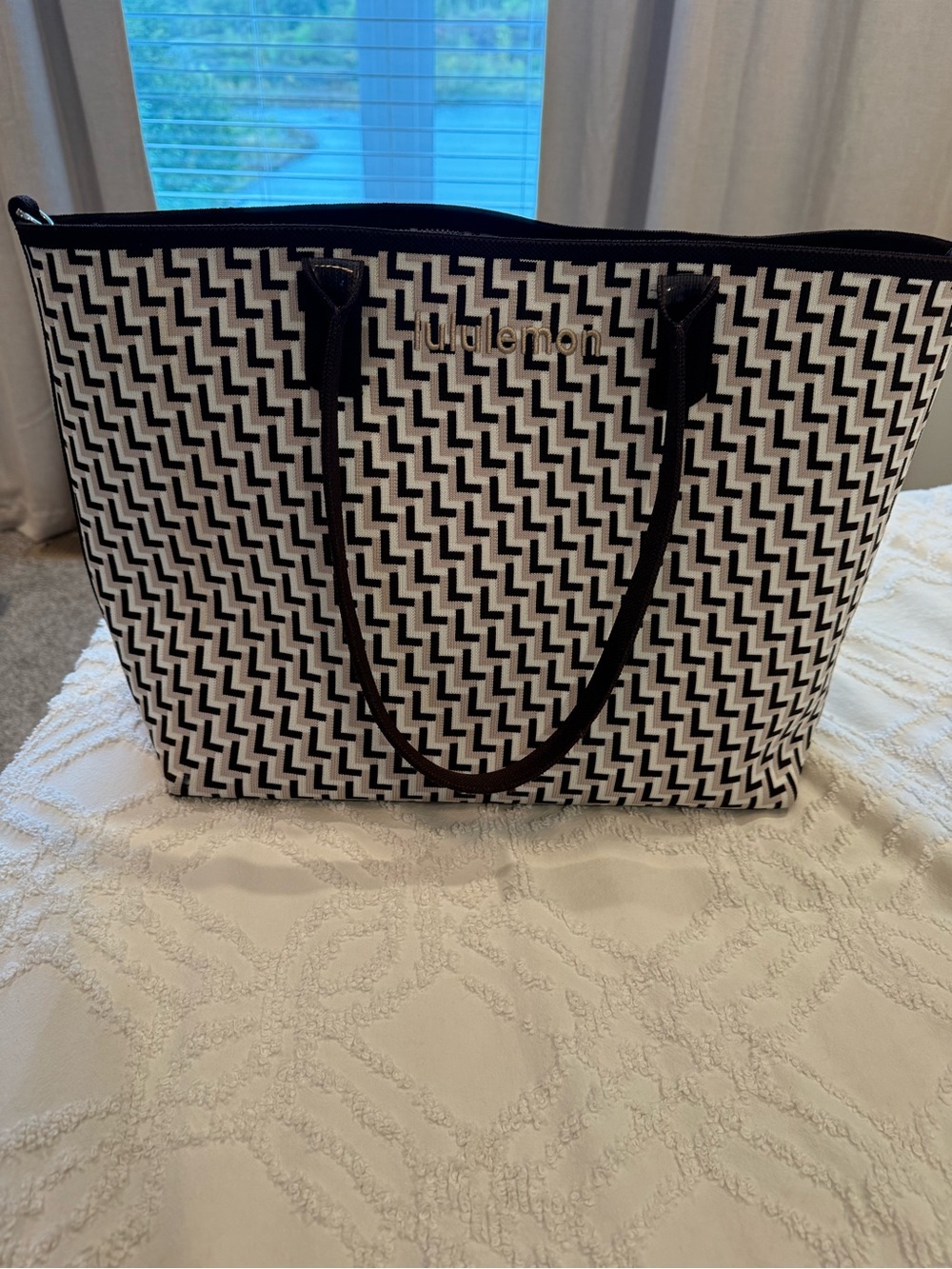 lululemon athletica Black & White Geometric Tote